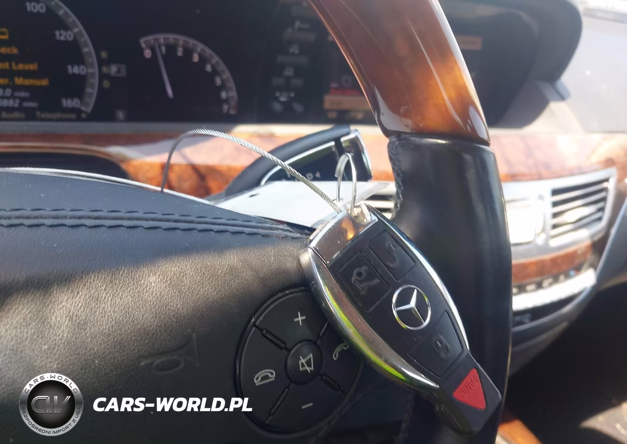 2011 Mercedes-Benz S 550 4Matic VIN:WDDNG8GB3BA392076 - 11