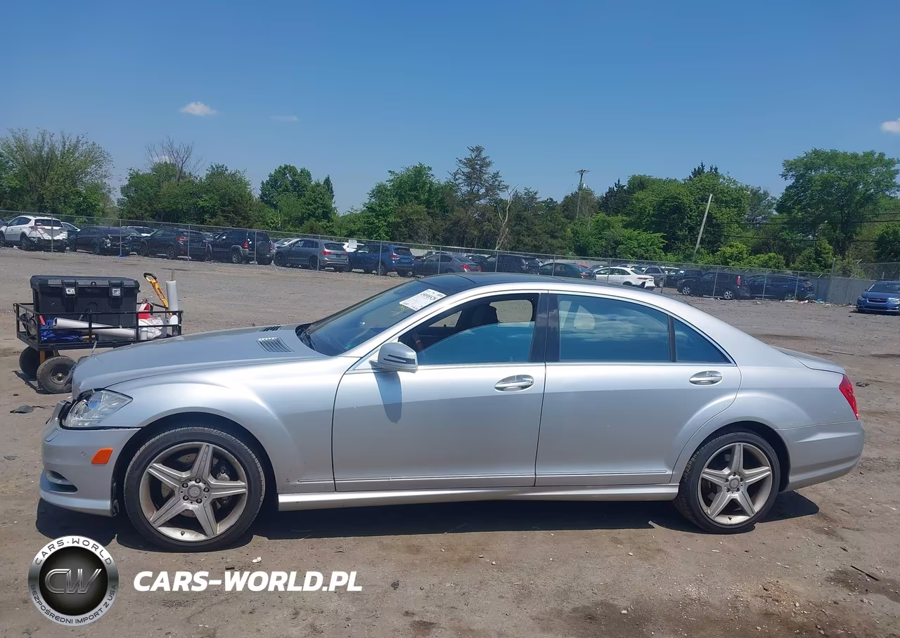 2011 Mercedes-Benz S 550 4Matic VIN:WDDNG8GB3BA392076 - 14
