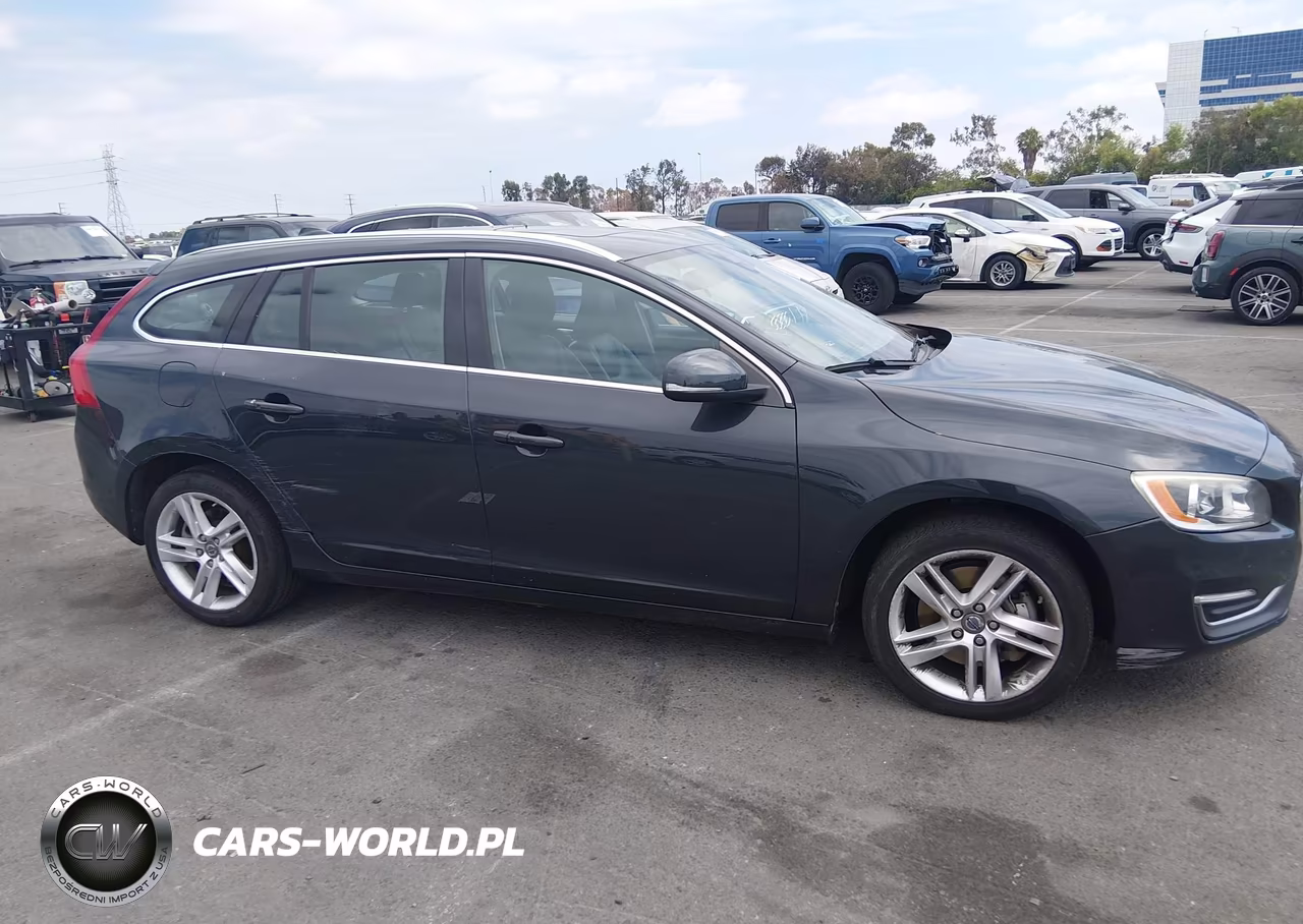 2015 Volvo V60 T5 Premier Plus VIN:YV1612SC5F1207152 - 13