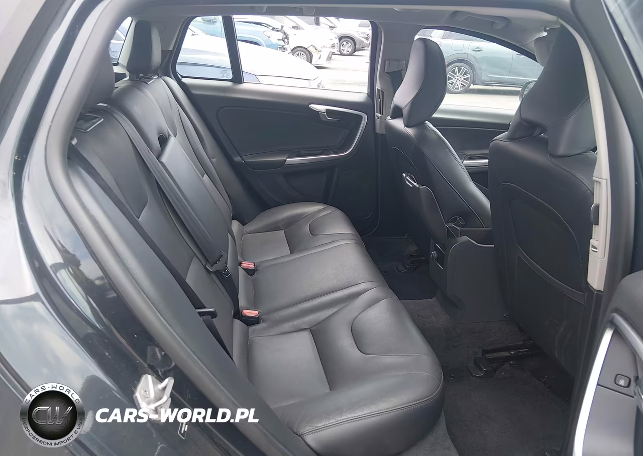 2015 Volvo V60 T5 Premier Plus VIN:YV1612SC5F1207152 - 8