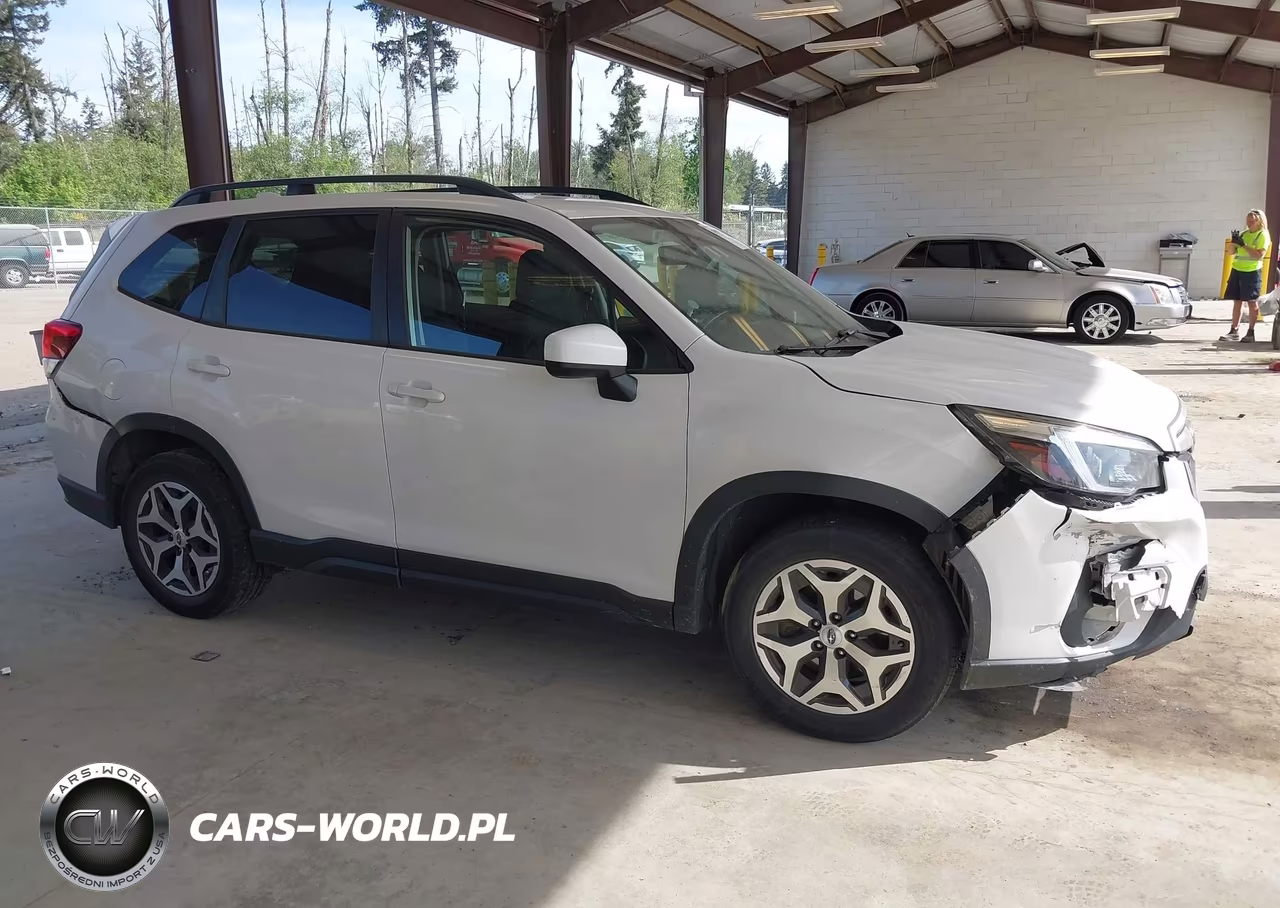 2021 Subaru Forester Premium VIN:JF2SKAFC0MH519505 - 13
