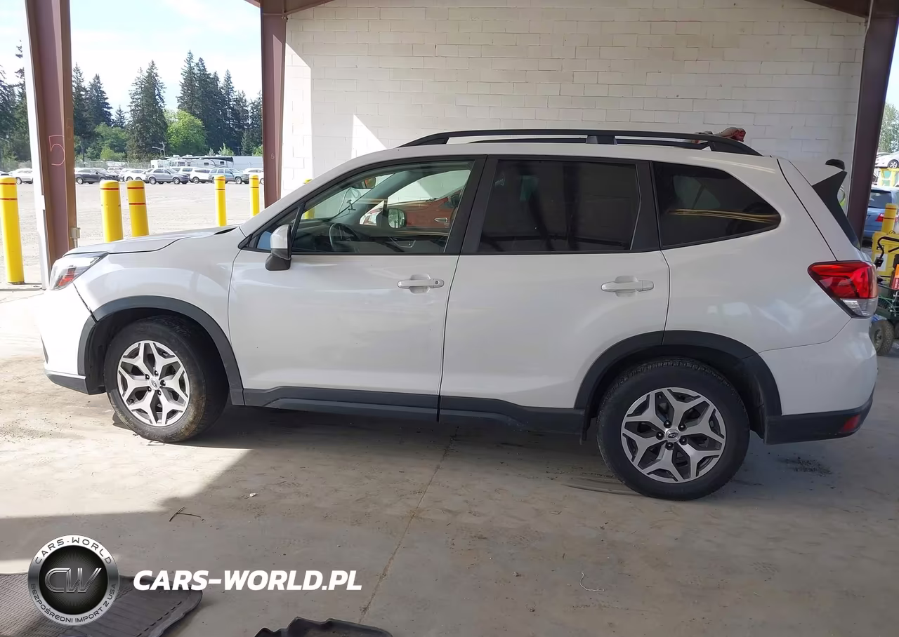 2021 Subaru Forester Premium VIN:JF2SKAFC0MH519505 - 14