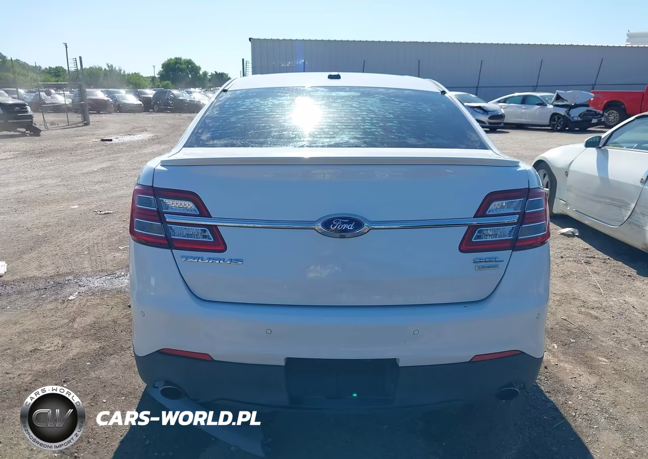 2015 Ford Taurus Sel VIN:1FAHP2E95FG137944 - 16