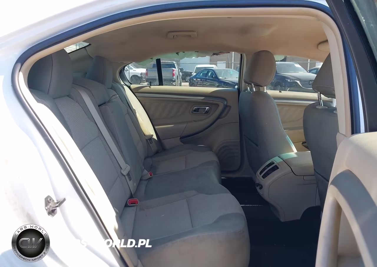 2015 Ford Taurus Sel VIN:1FAHP2E95FG137944 - 8