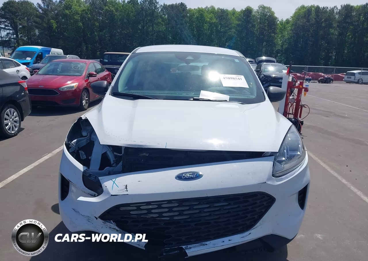 2021 Ford Escape S VIN:1FMCU0F66MUA34516 - 13