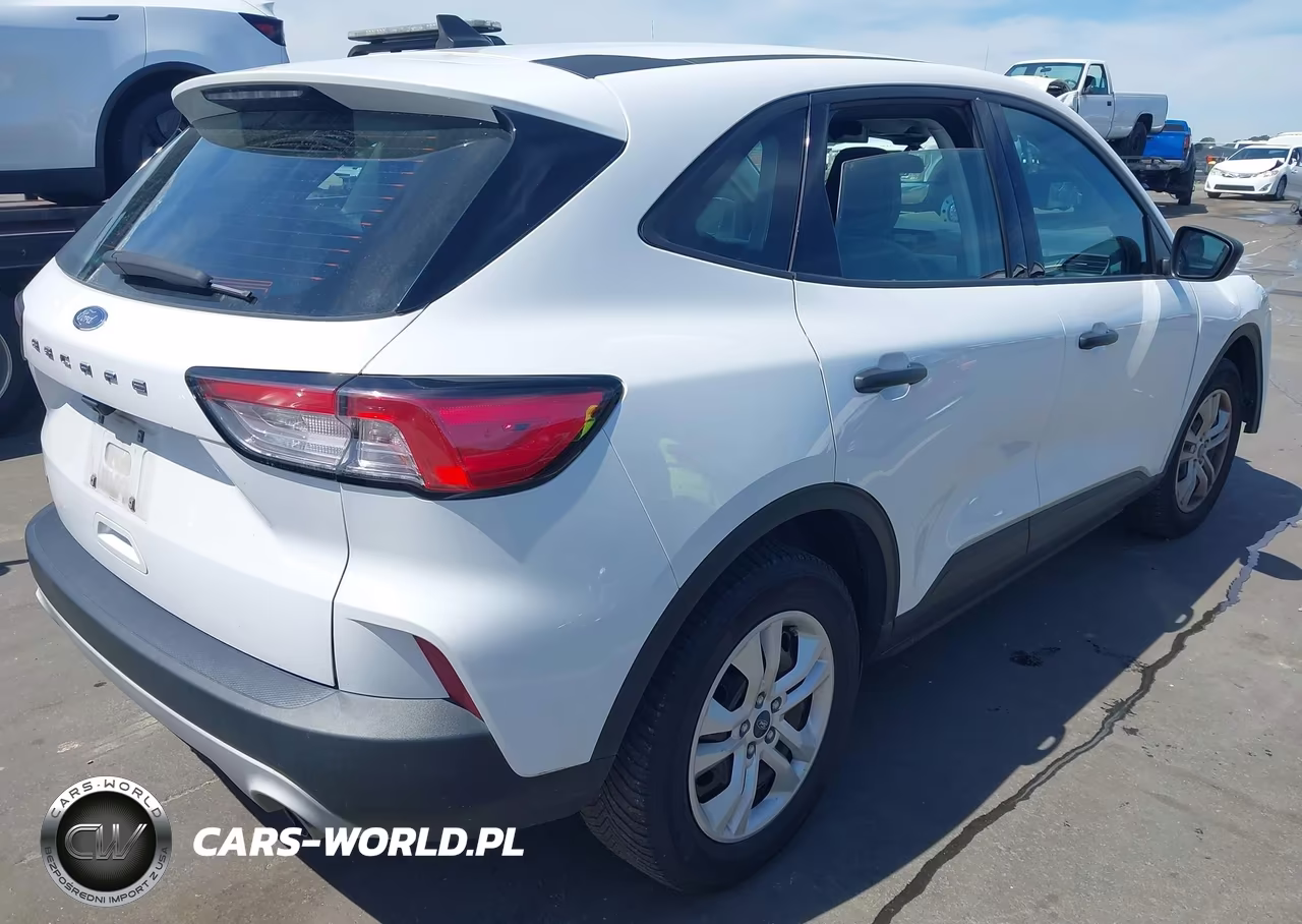 2021 Ford Escape S VIN:1FMCU0F66MUA34516 - 4