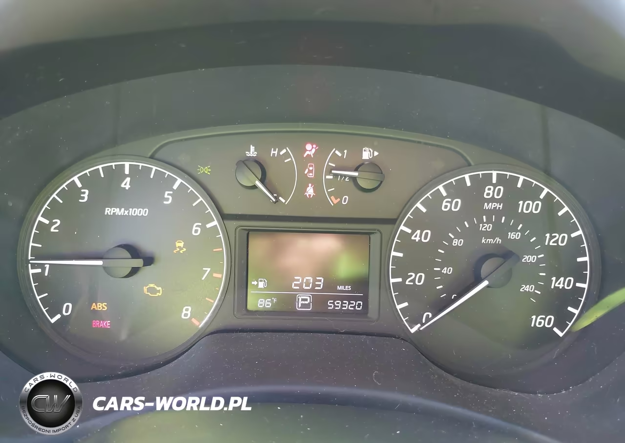 2015 Nissan Sentra S VIN:3N1AB7AP3FY368466 - 7