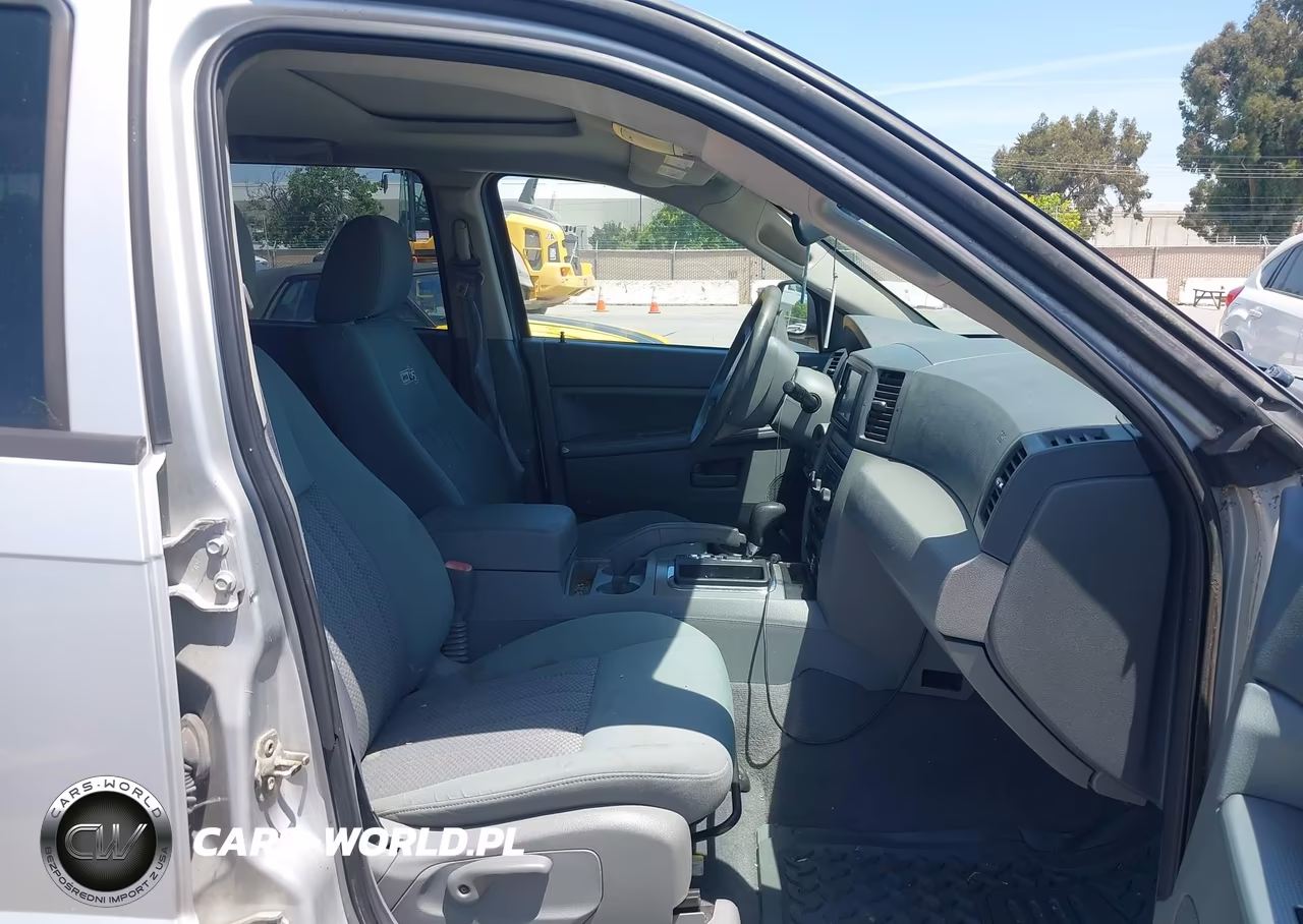 2006 Jeep Grand Cherokee Laredo VIN:1J4GR48K26C312842 - 5