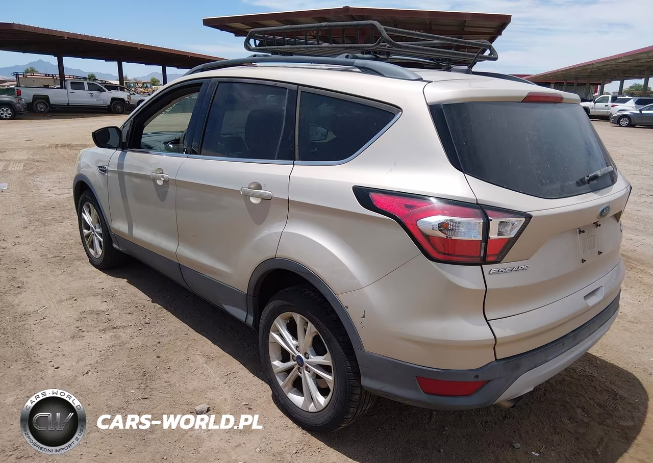 2017 Ford Escape Se VIN:1FMCU9GD0HUE97467 - 3