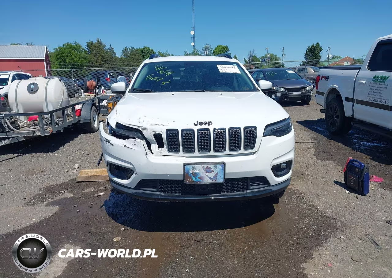 2021 Jeep Cherokee Altitude 4X4 VIN:1C4PJMLB0MD105619 - 12