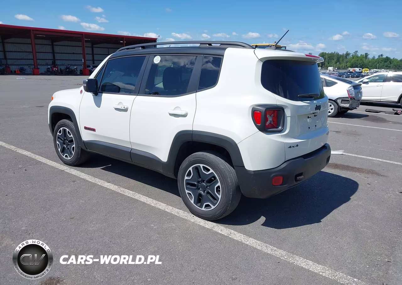 2016 Jeep Renegade Trailhawk VIN:ZACCJBCTXGPD87673 - 3