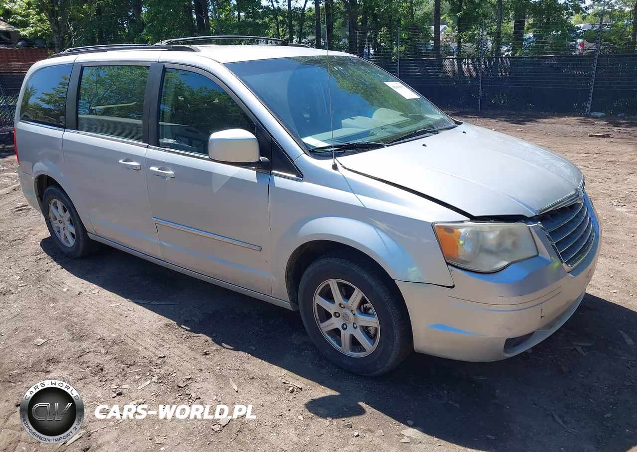 Główne zdjęcie 2010 Chrysler Town & Country Touring