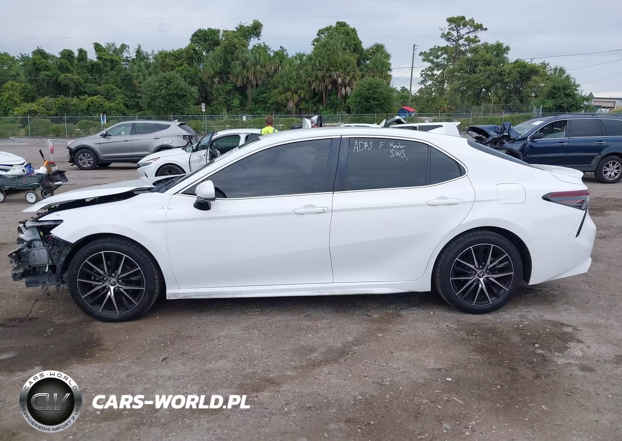 2021 Toyota Camry Se VIN:4T1G11AK0MU411121 - 14