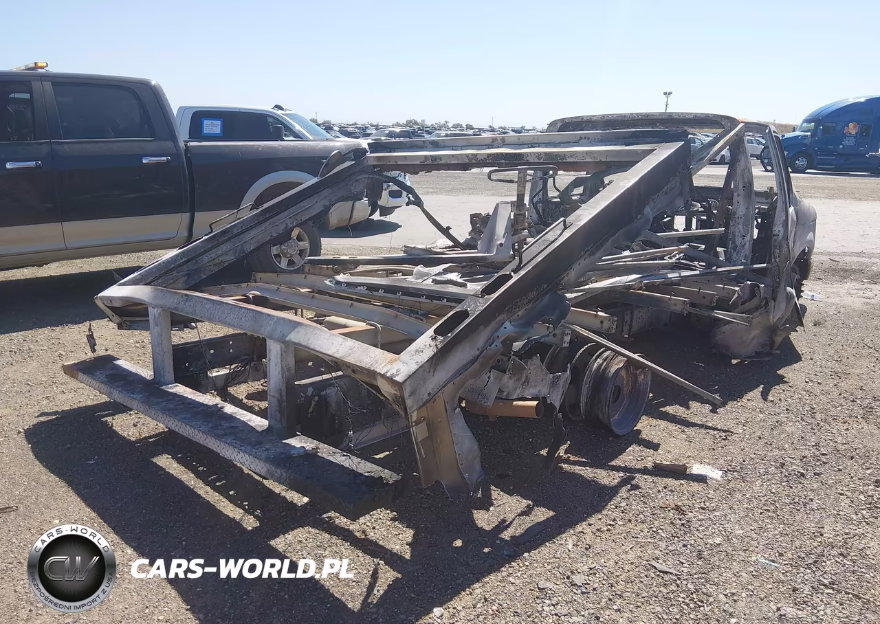 2014 Ford E-350 Cutaway VIN:1FDWE3FL0EDA29427 - 4