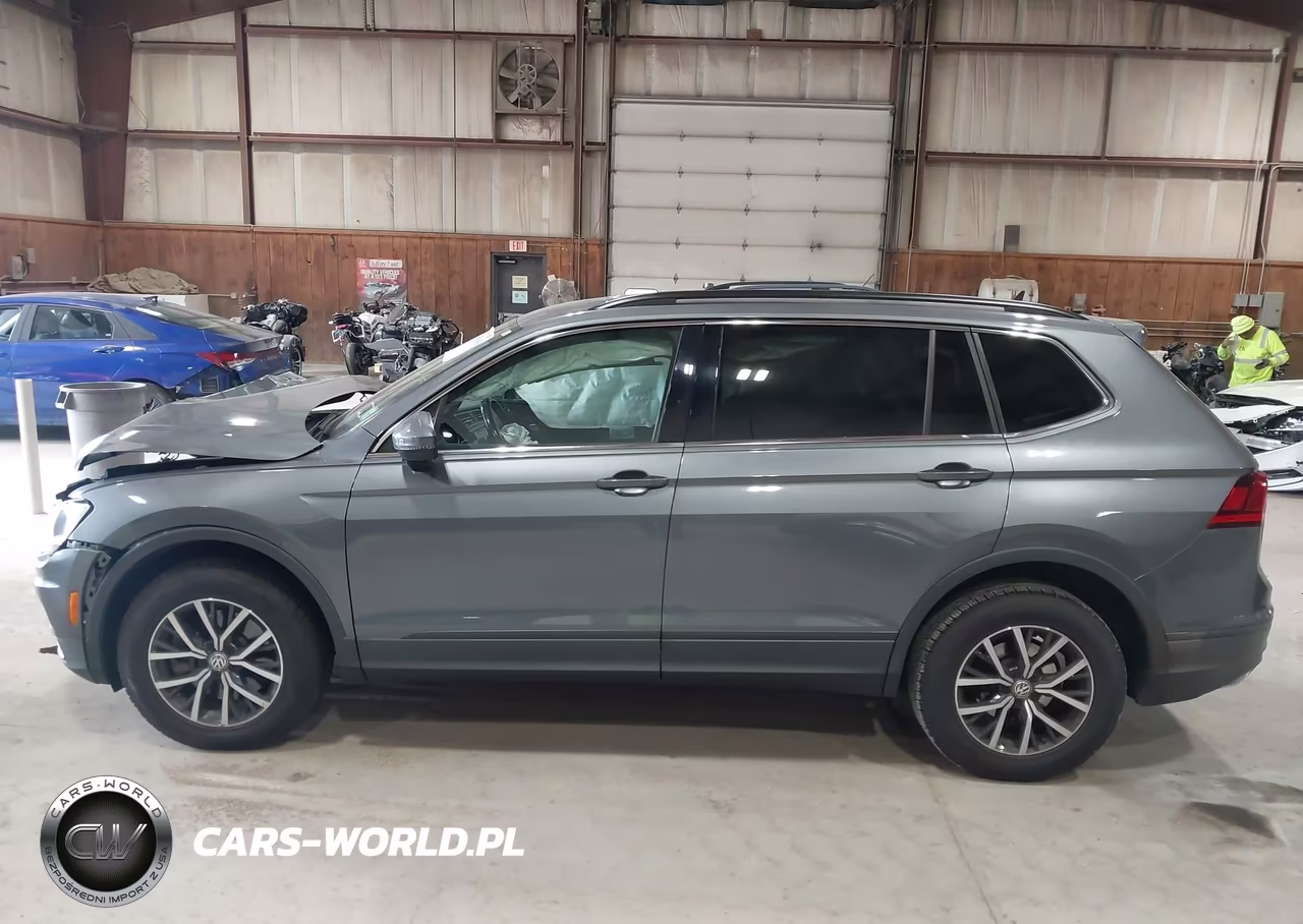 2019 Volkswagen Tiguan 2.0T Se-2.0T Sel-2.0T Sel R-Line-2.0T Sel R-Line Black VIN:3VV2B7AX3KM058130 - 14