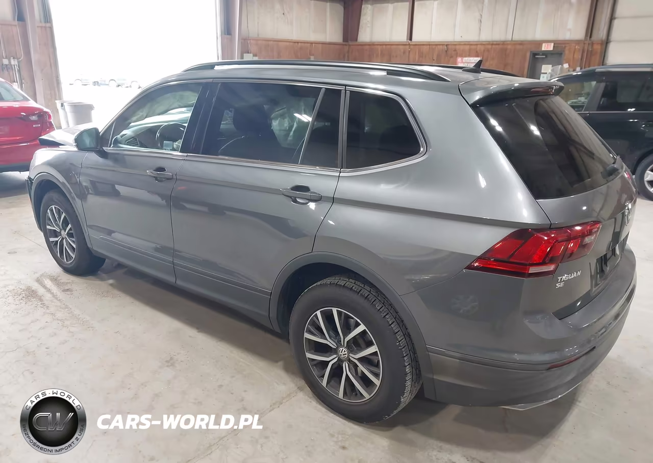 2019 Volkswagen Tiguan 2.0T Se-2.0T Sel-2.0T Sel R-Line-2.0T Sel R-Line Black VIN:3VV2B7AX3KM058130 - 3