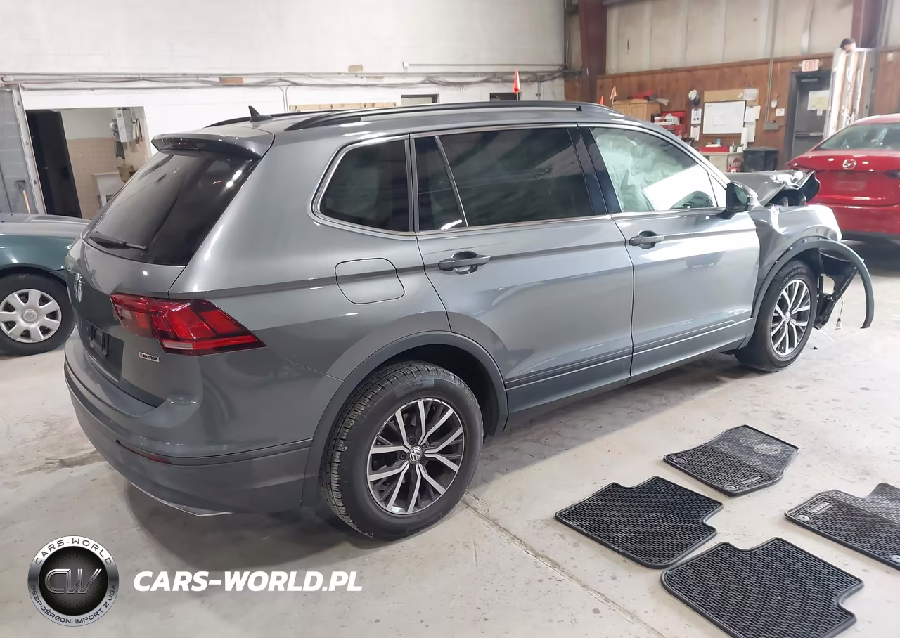 2019 Volkswagen Tiguan 2.0T Se-2.0T Sel-2.0T Sel R-Line-2.0T Sel R-Line Black VIN:3VV2B7AX3KM058130 - 4