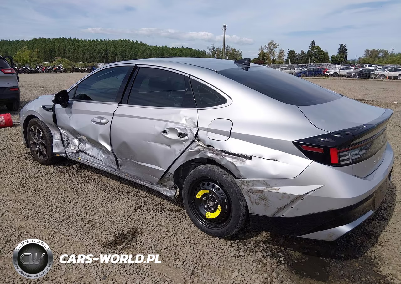 2024 Hyundai Sonata Sel VIN:KMHL64JA7RA393475 - 3