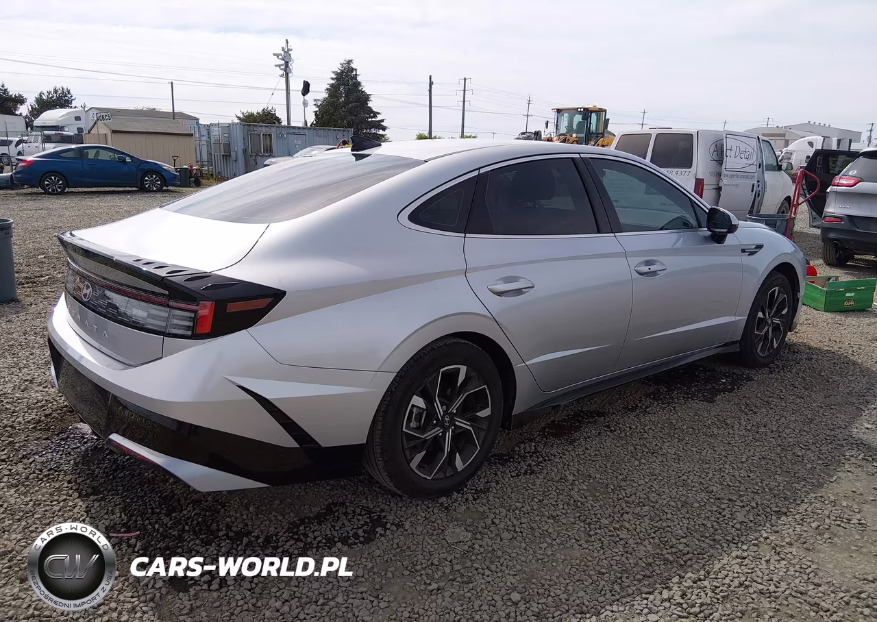 2024 Hyundai Sonata Sel VIN:KMHL64JA7RA393475 - 4
