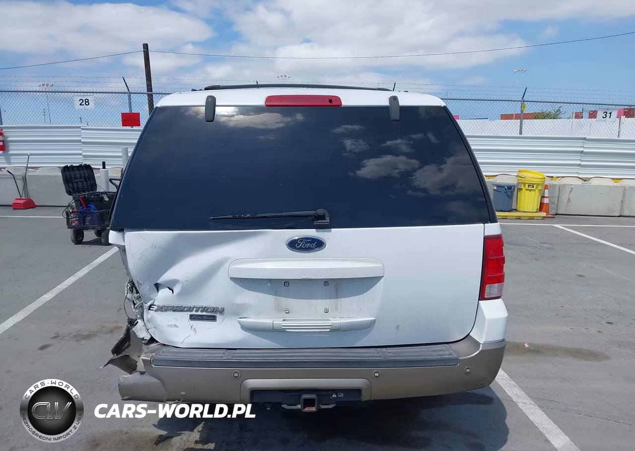 2004 Ford Expedition Eddie Bauer VIN:1FMPU17L84LA65882 - 17