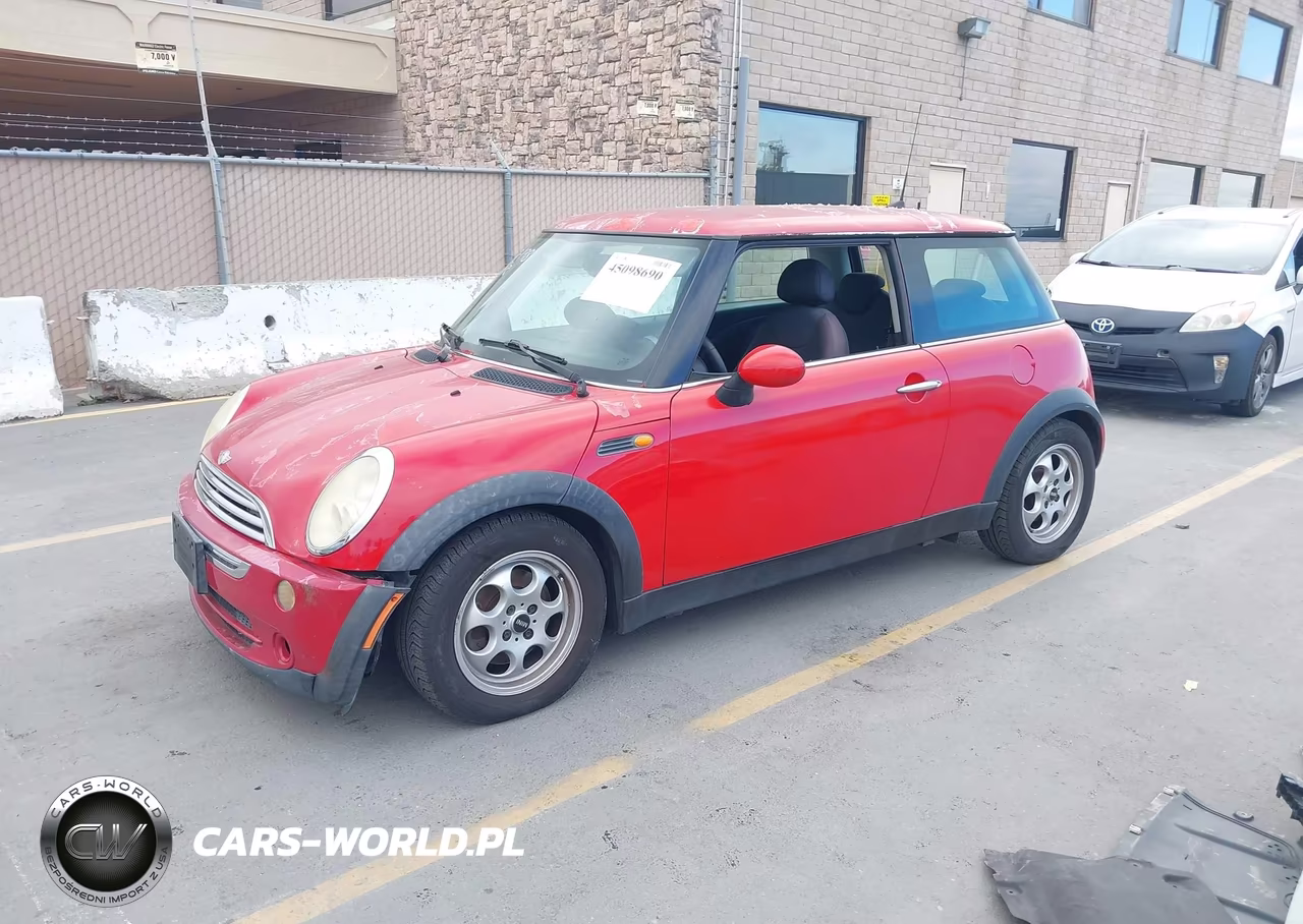 2005 Mini Cooper VIN:WMWRC33435TC58338 - 2
