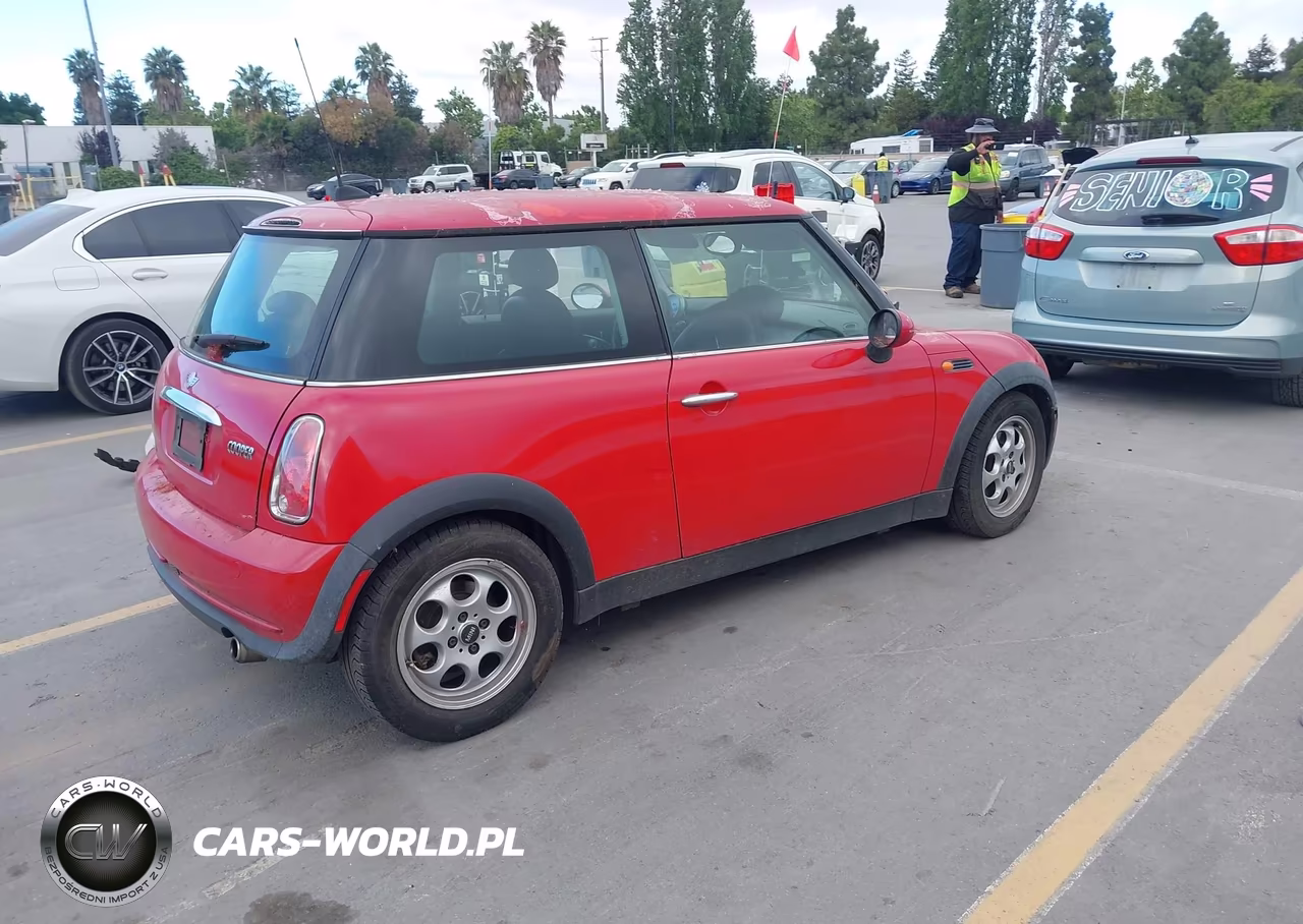 2005 Mini Cooper VIN:WMWRC33435TC58338 - 4