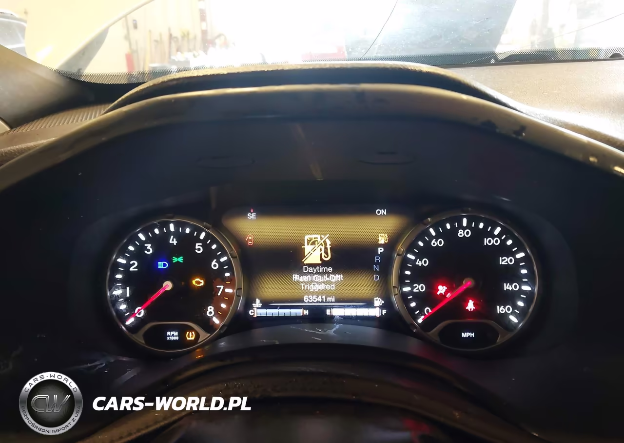 2018 Jeep Renegade Altitude 4X4 VIN:ZACCJBBB3JPH39346 - 7