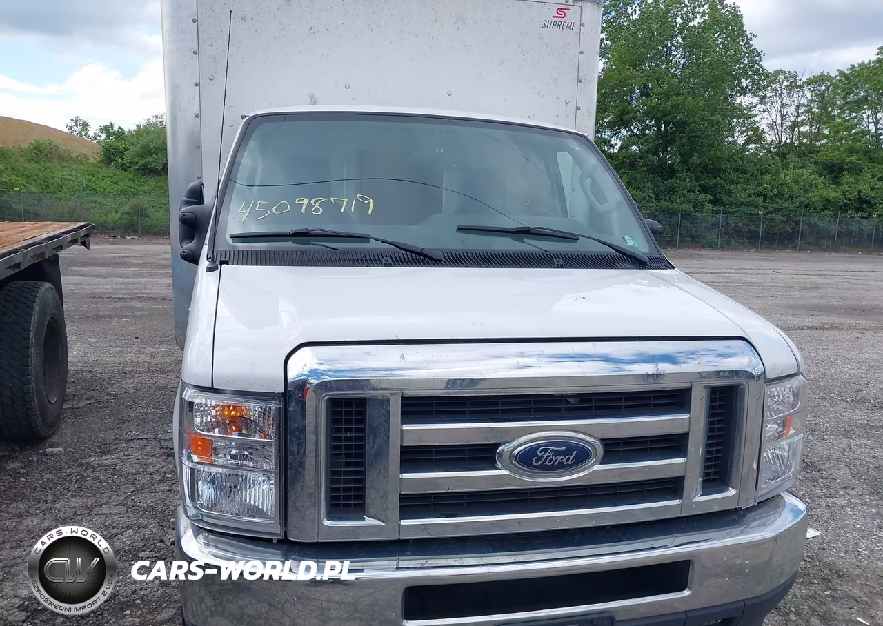 2022 Ford E-350 Cutaway VIN:1FDWE3FK0NDC05609 - 10