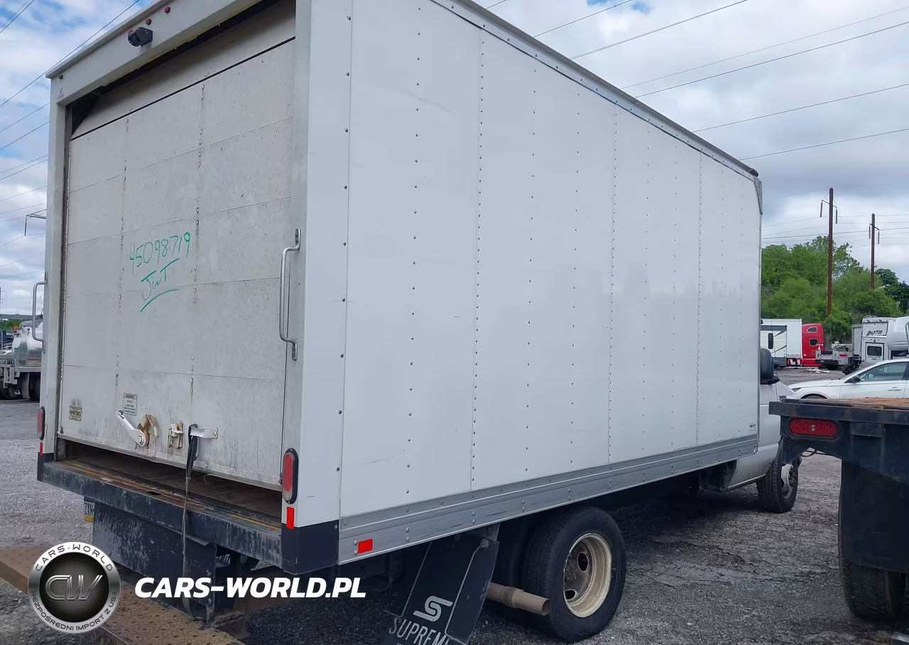 2022 Ford E-350 Cutaway VIN:1FDWE3FK0NDC05609 - 13