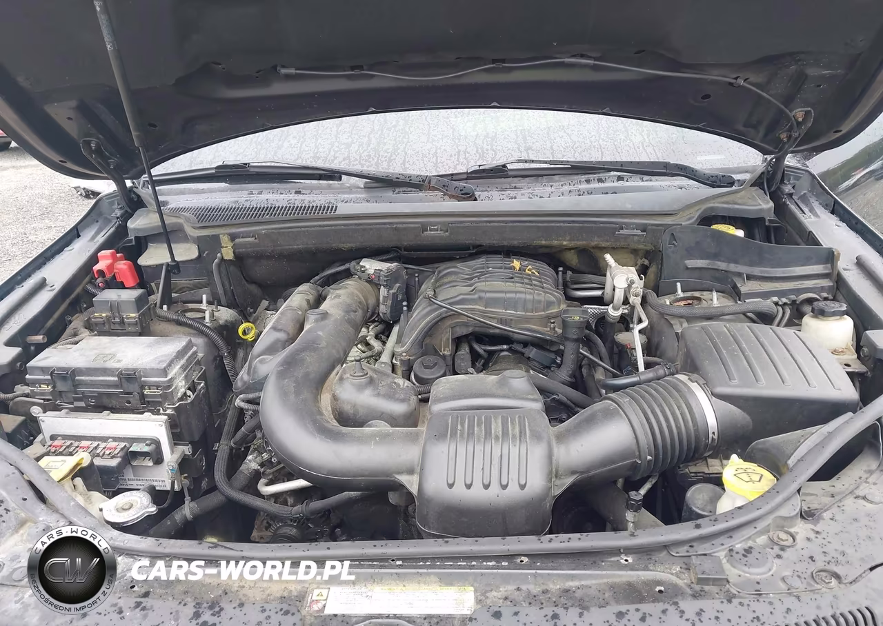 2011 Jeep Grand Cherokee Laredo VIN:1J4RR4GG3BC597700 - 10