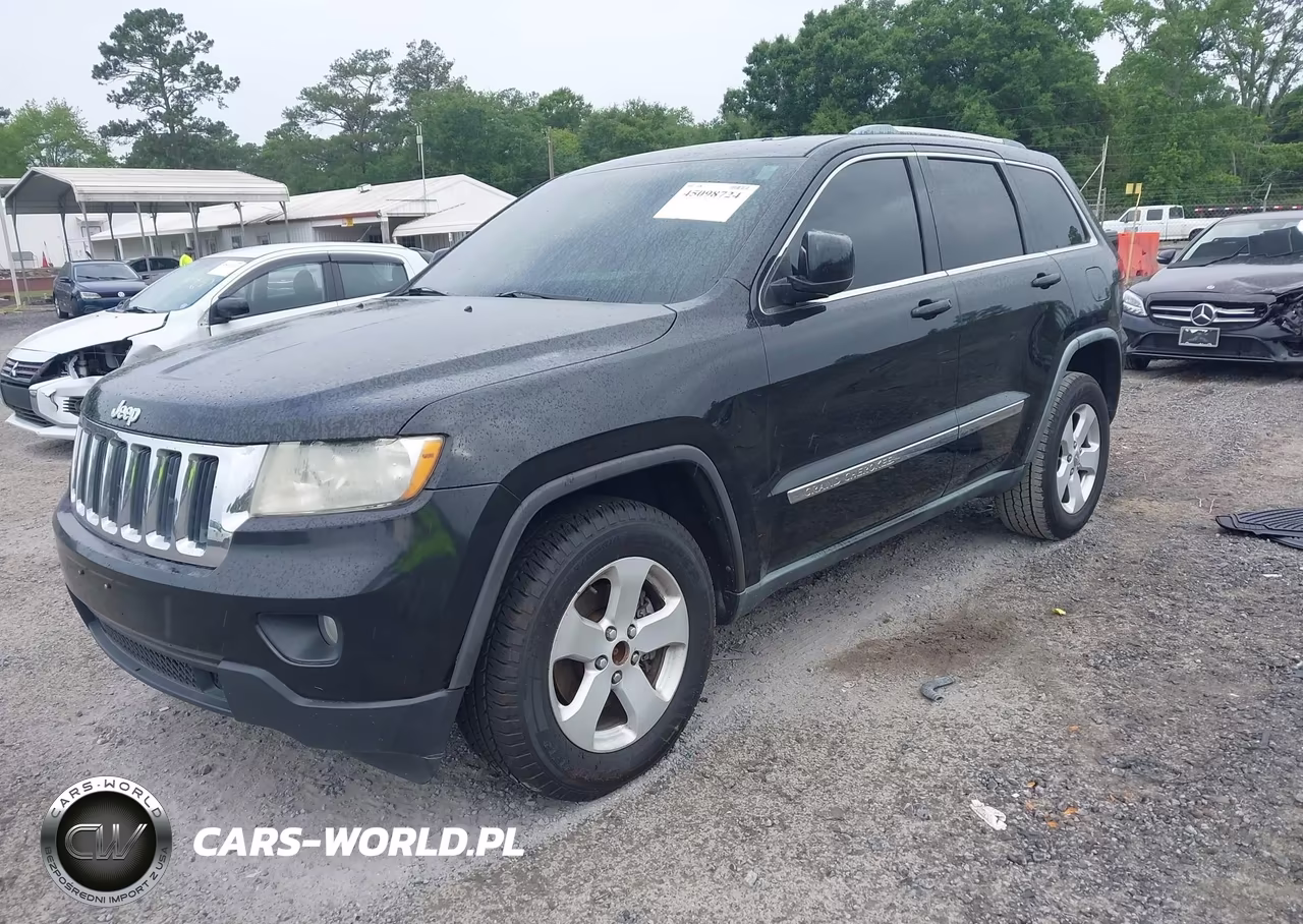 2011 Jeep Grand Cherokee Laredo VIN:1J4RR4GG3BC597700 - 2