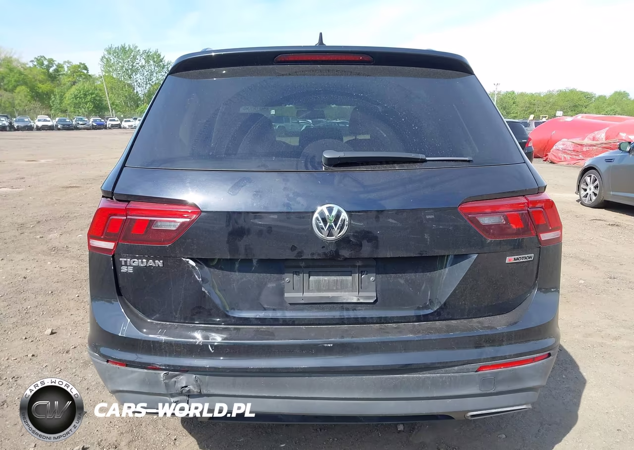 2019 Volkswagen Tiguan 2.0T Se-2.0T Sel-2.0T Sel R-Line-2.0T Sel R-Line Black VIN:3VV2B7AX7KM055053 - 16