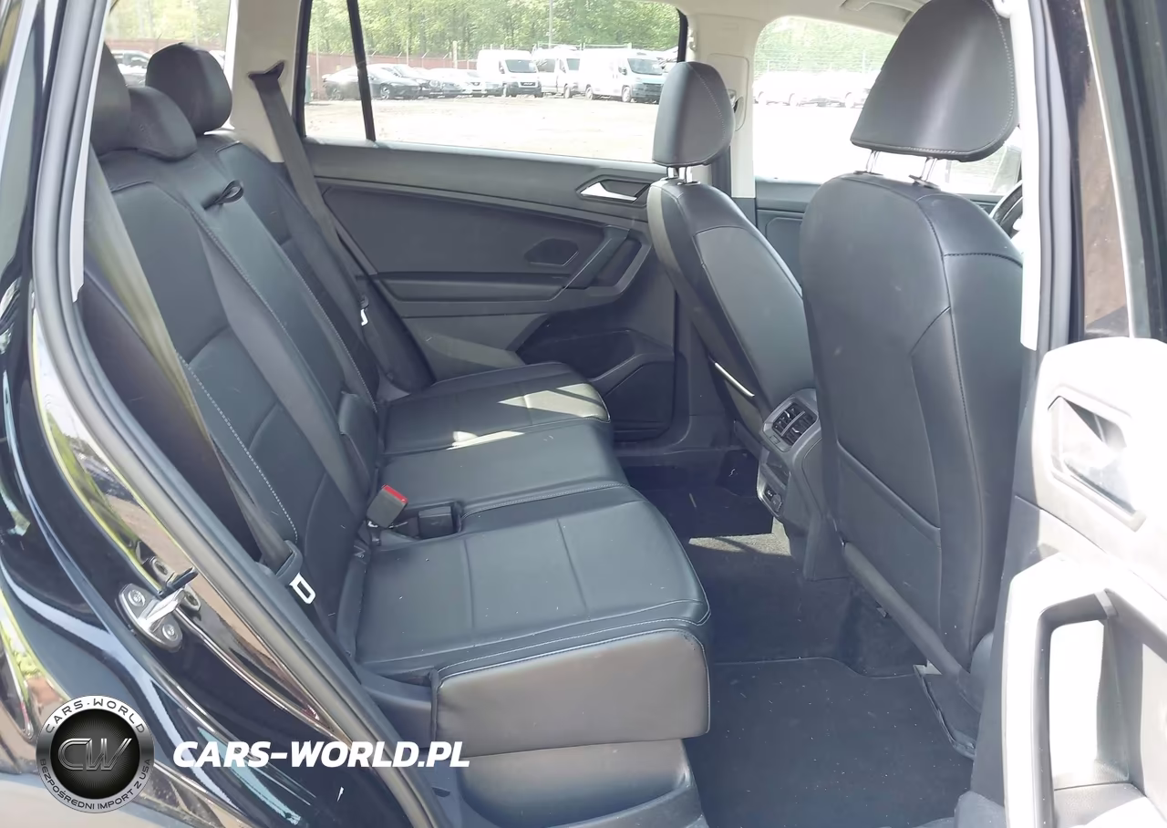 2019 Volkswagen Tiguan 2.0T Se-2.0T Sel-2.0T Sel R-Line-2.0T Sel R-Line Black VIN:3VV2B7AX7KM055053 - 8