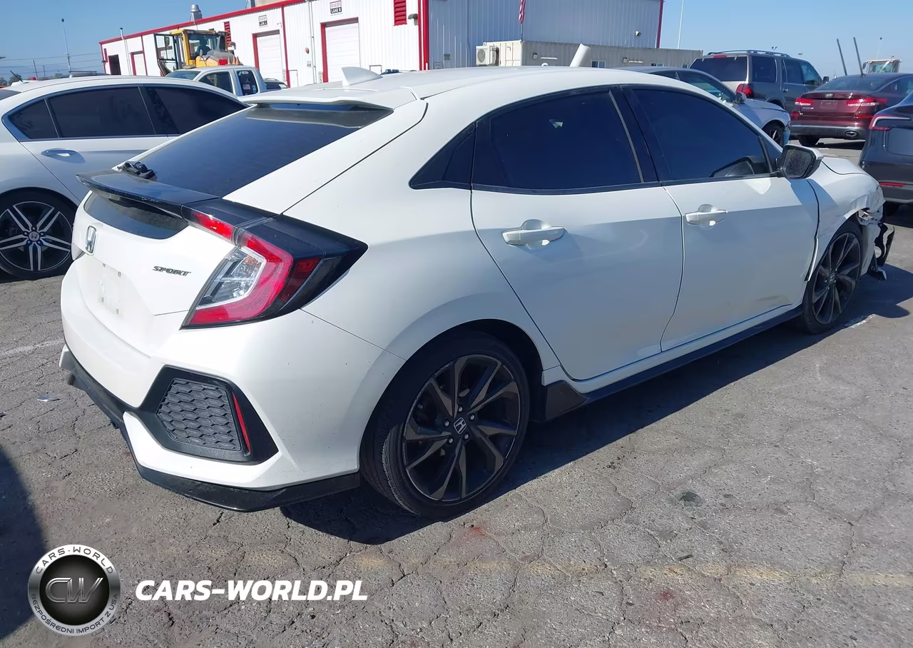 2017 Honda Civic Sport VIN:SHHFK7H40HU410197 - 4