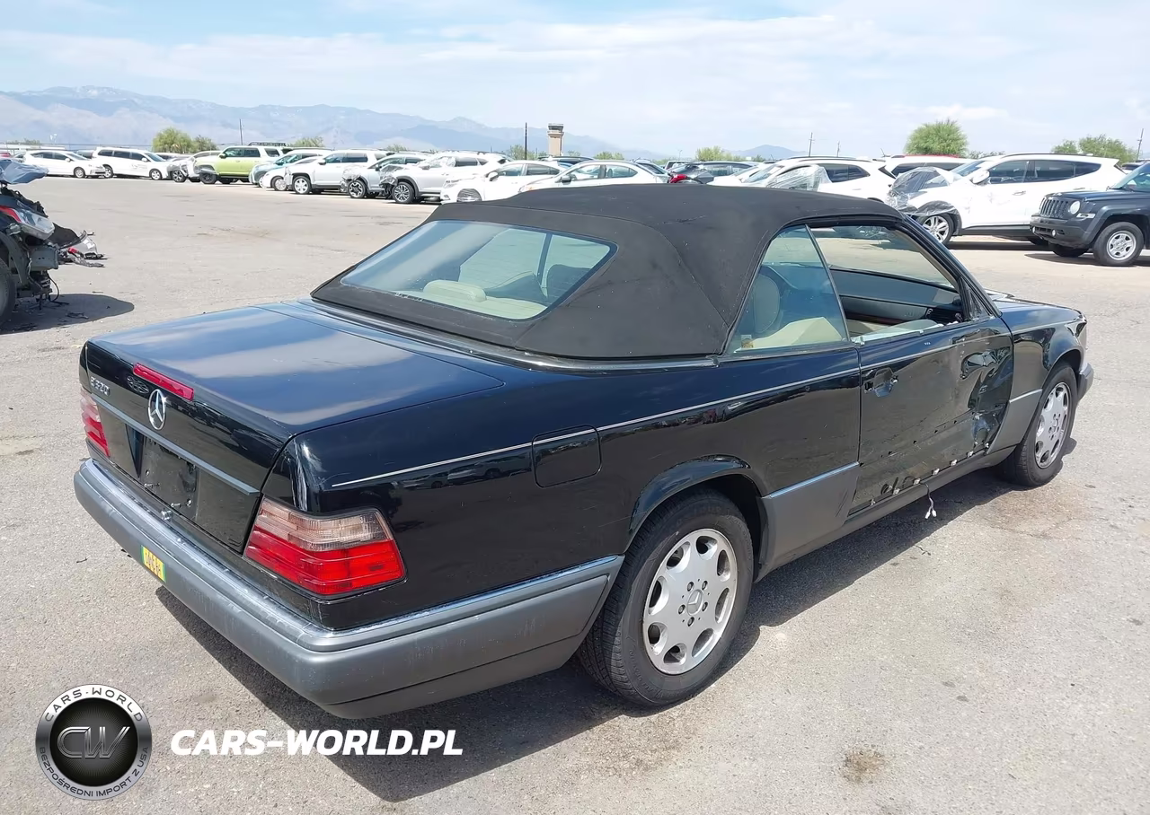 1995 Mercedes-Benz E 320 VIN:WDBEA66E5SC279082 - 4