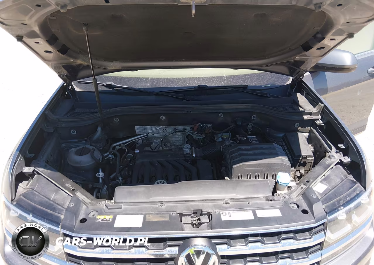 2018 Volkswagen Atlas 3.6L V6 Launch Edition VIN:1V2HR2CA7JC510921 - 10