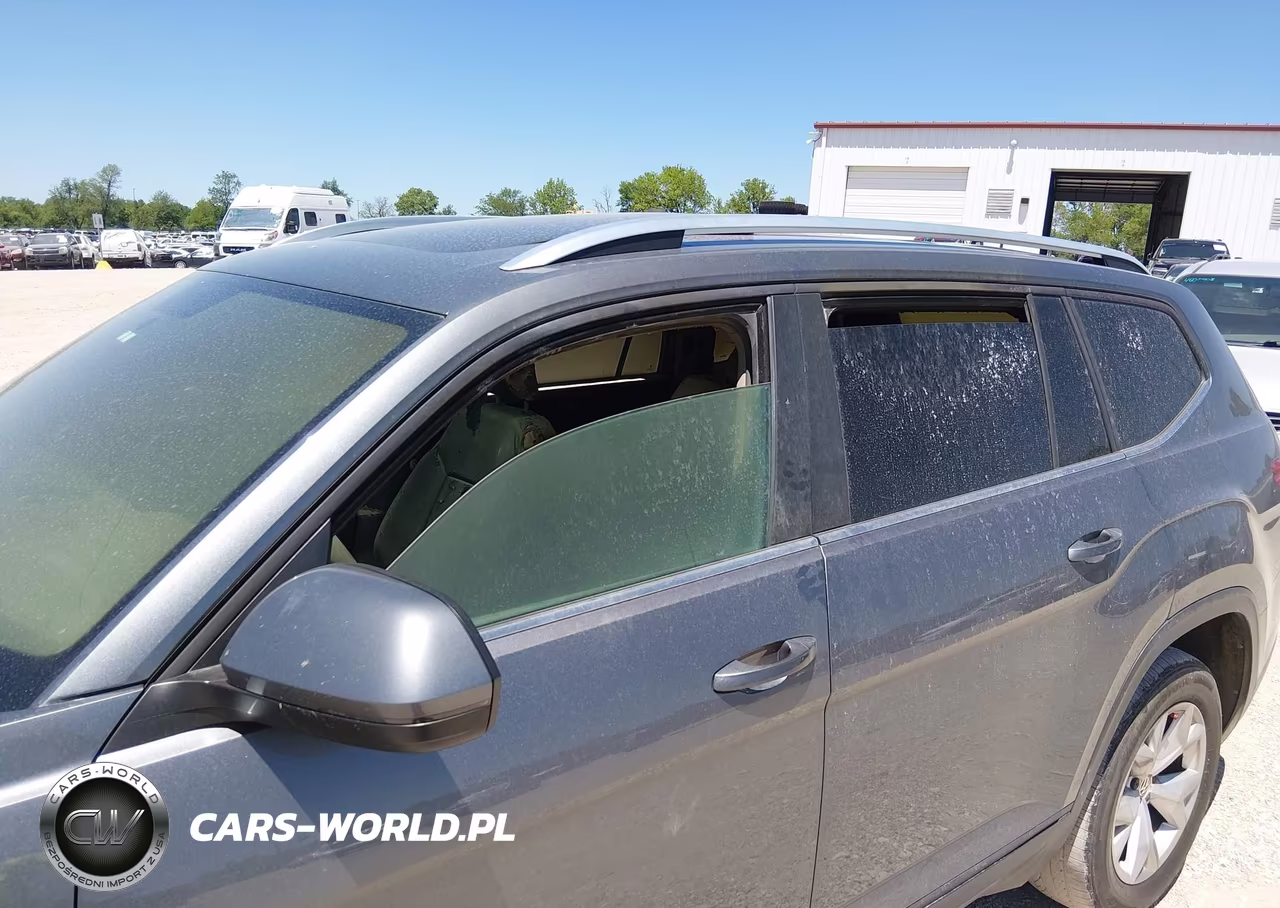 2018 Volkswagen Atlas 3.6L V6 Launch Edition VIN:1V2HR2CA7JC510921 - 6