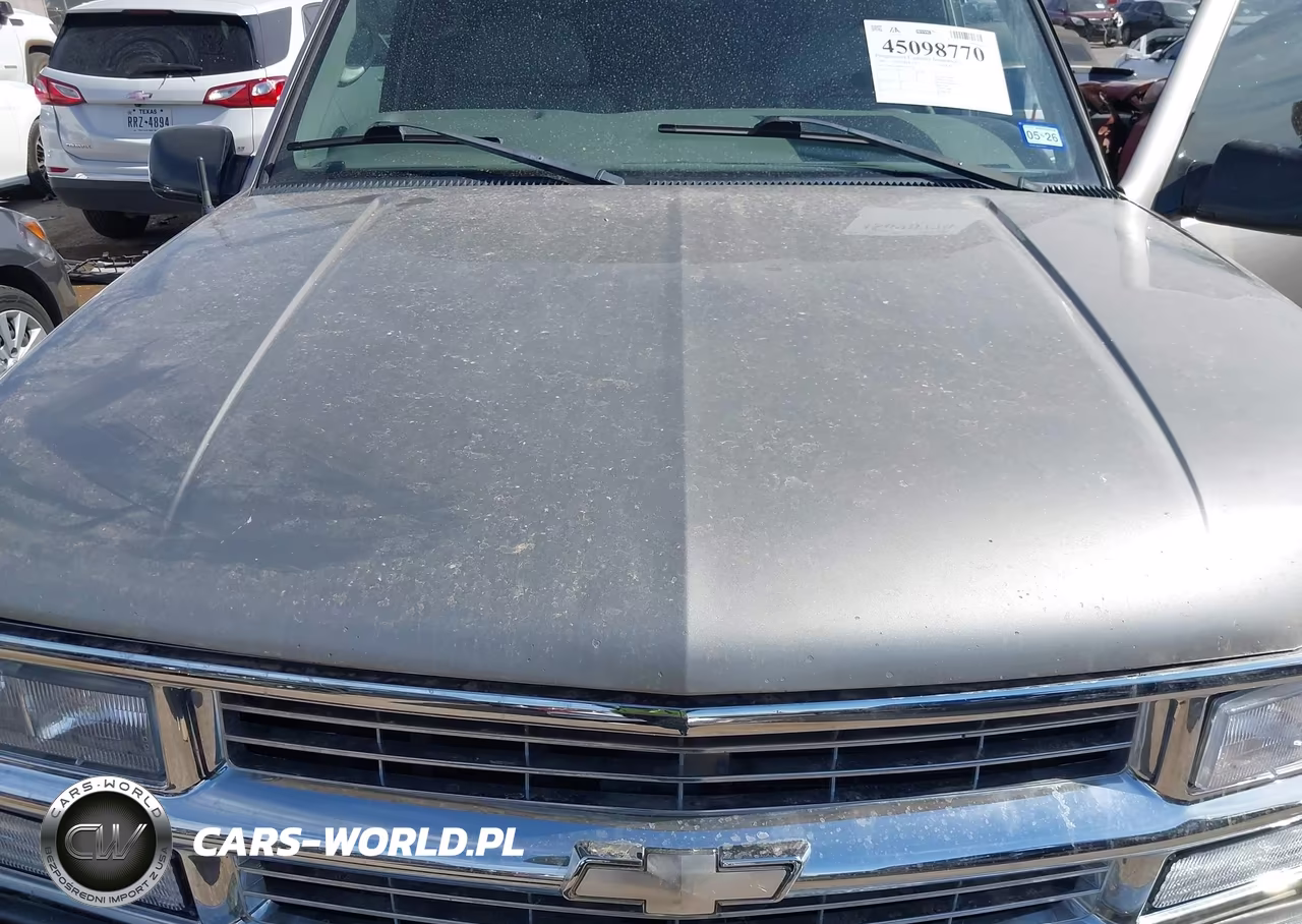 1999 Chevrolet Tahoe VIN:3GNEK18R8XG207211 - 10