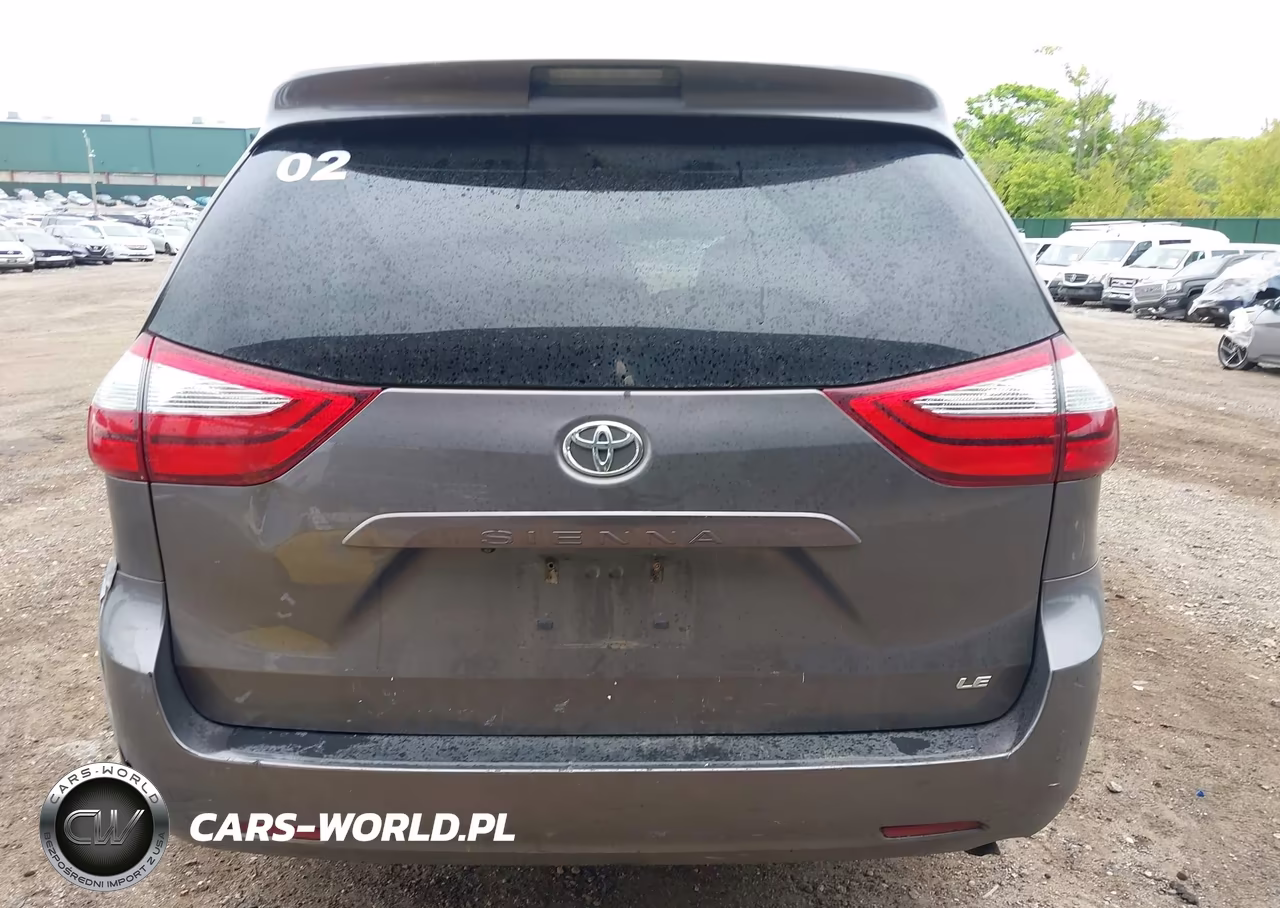 2017 Toyota Sienna Le 8 Passenger VIN:5TDKZ3DC8HS811350 - 17