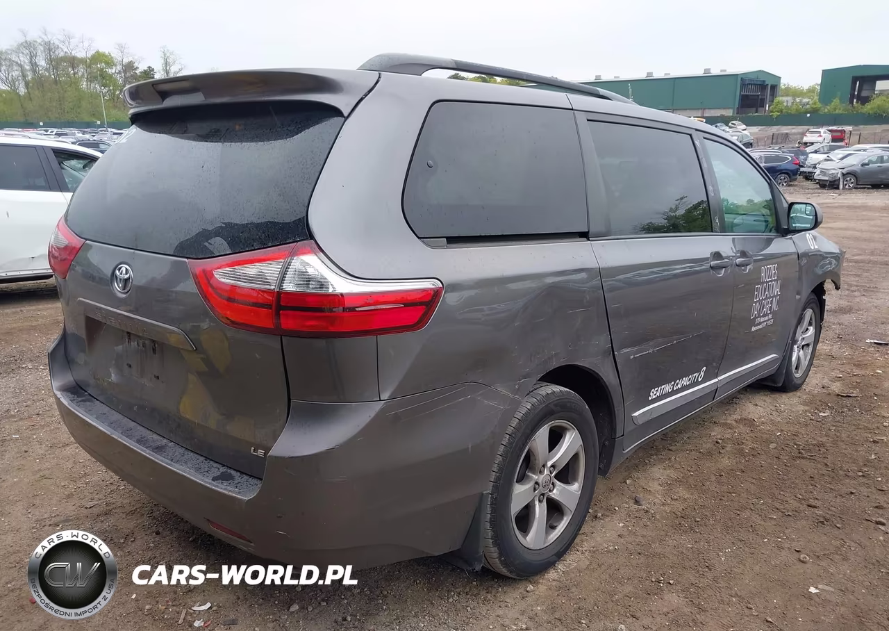 2017 Toyota Sienna Le 8 Passenger VIN:5TDKZ3DC8HS811350 - 4
