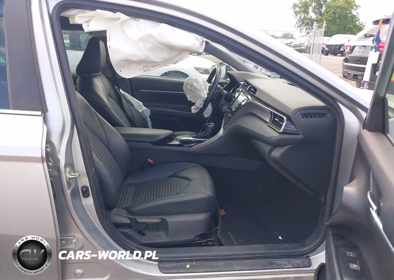 2020 Toyota Camry Se VIN:4T1G11AK0LU951499 - 5