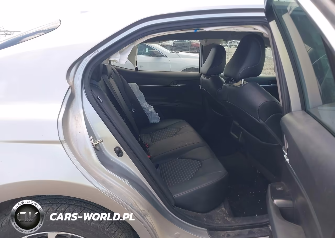2020 Toyota Camry Se VIN:4T1G11AK0LU951499 - 8