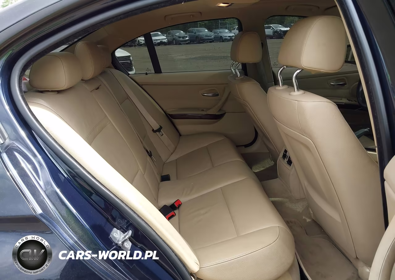 2010 BMW 328I VIN:WBAPH5C5XAA439811 - 8