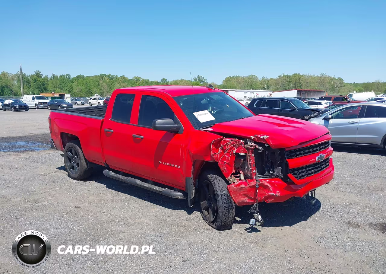 2018 Chevrolet Silverado 1500 Custom – zdjęcie 1 z 15