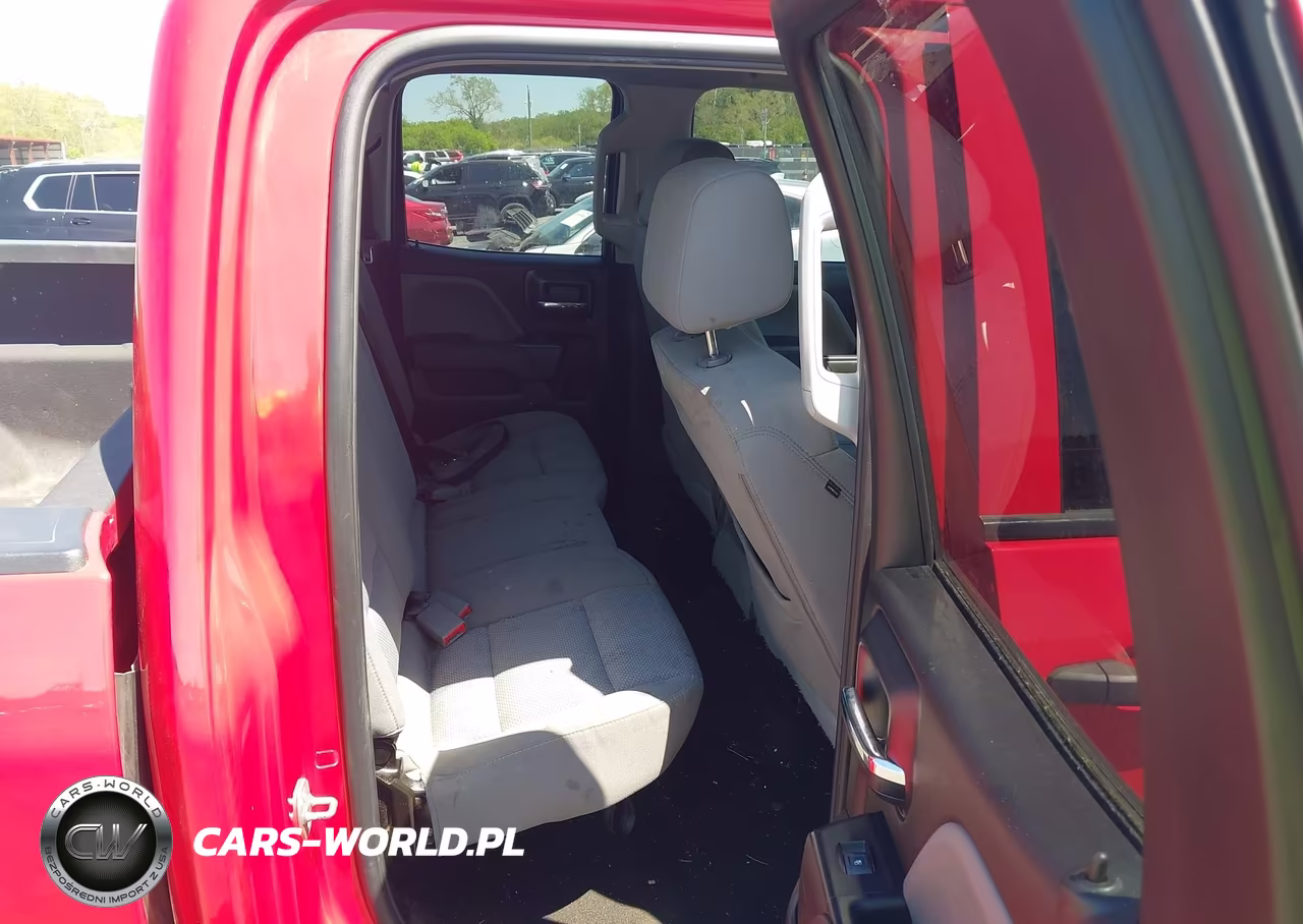 2018 Chevrolet Silverado 1500 Custom VIN:1GCVKPEC7JZ320571 - 8