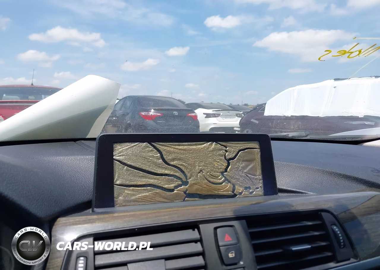 2013 BMW 328I VIN:WBA3A5G57DNP24220 - 16