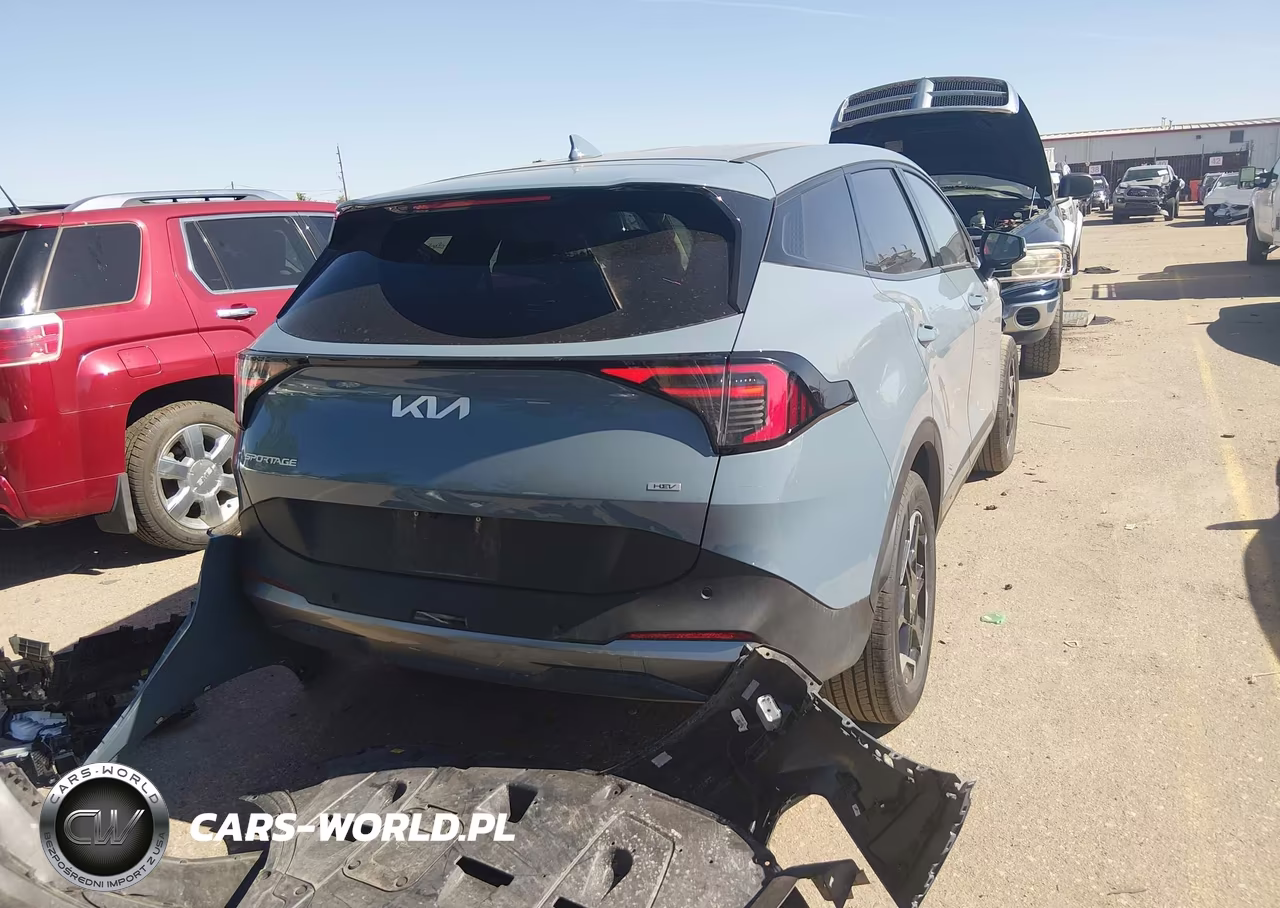 2026 Kia Sportage Hybrid S VIN:KNDPUDDG2T7310924 - 4