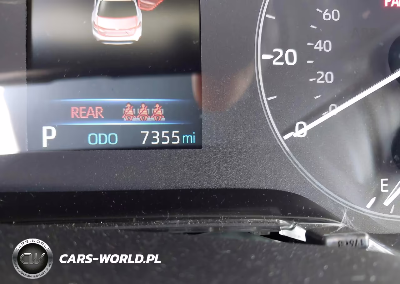 2025 Toyota Corolla Le VIN:5YFB4MDEXSP339898 - 16