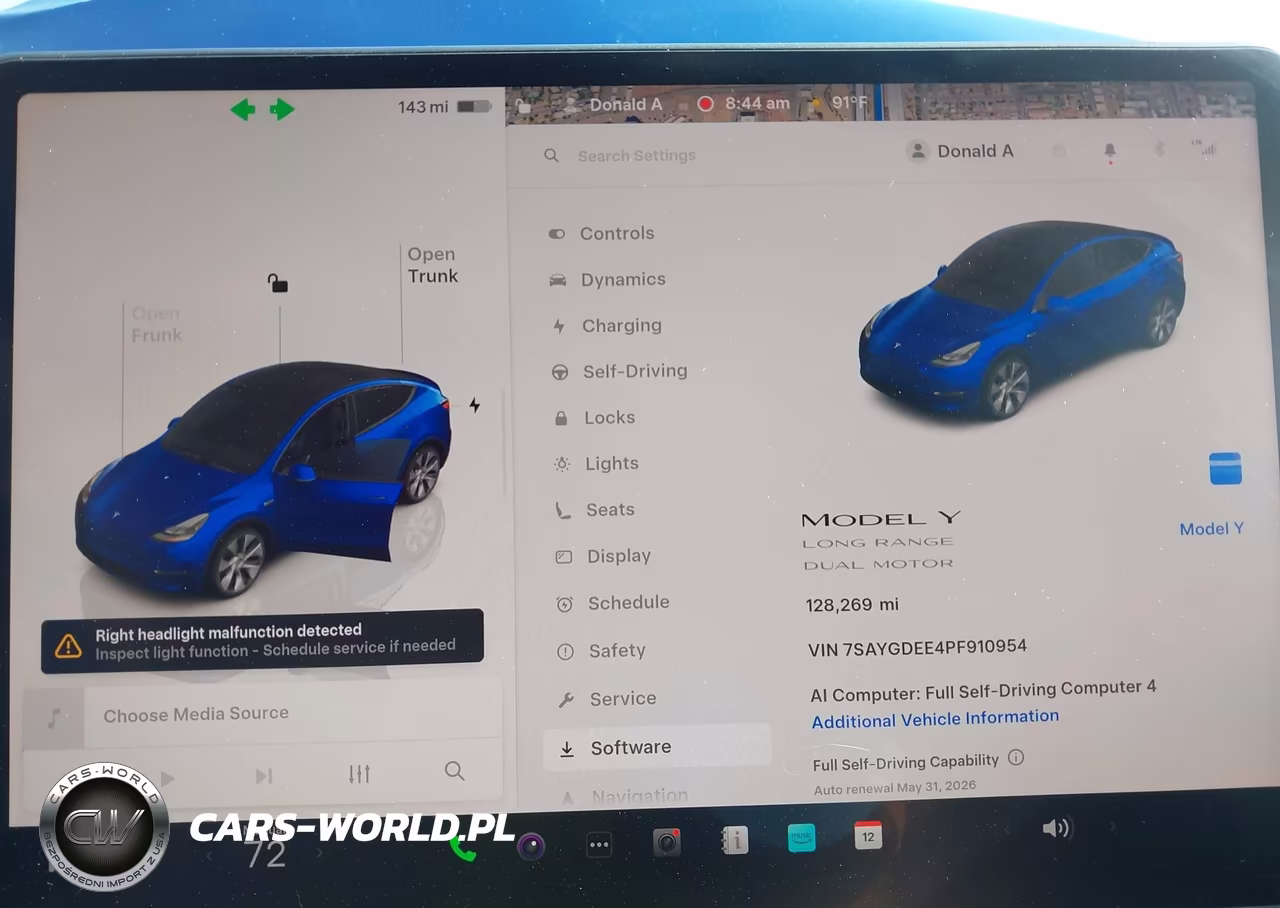 2023 Tesla Model Y Awd-Long Range Dual Motor All-Wheel Drive VIN:7SAYGDEE4PF910954 - 17