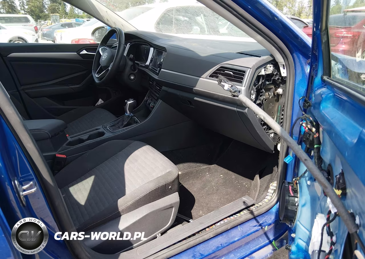 2024 Volkswagen Jetta 1.5T S VIN:3VW5M7BU6RM071102 - 5